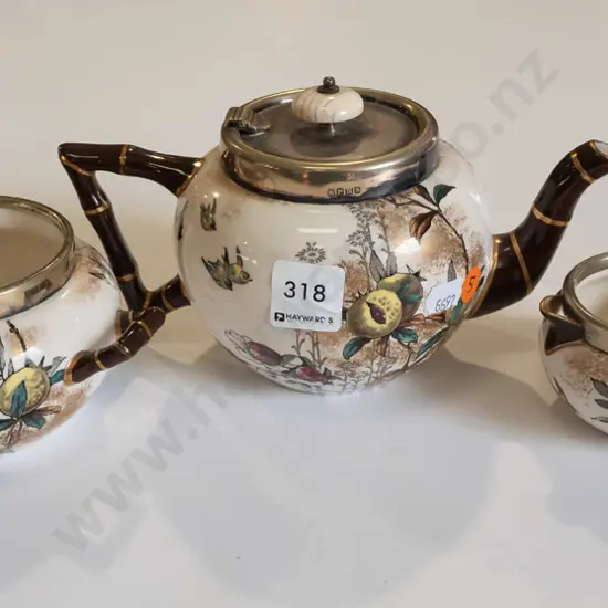3x Royal Doulton 'Pomegranate': teapot, sugar bowl, creamer. Teapot H-120 [small chip to teapot spout]