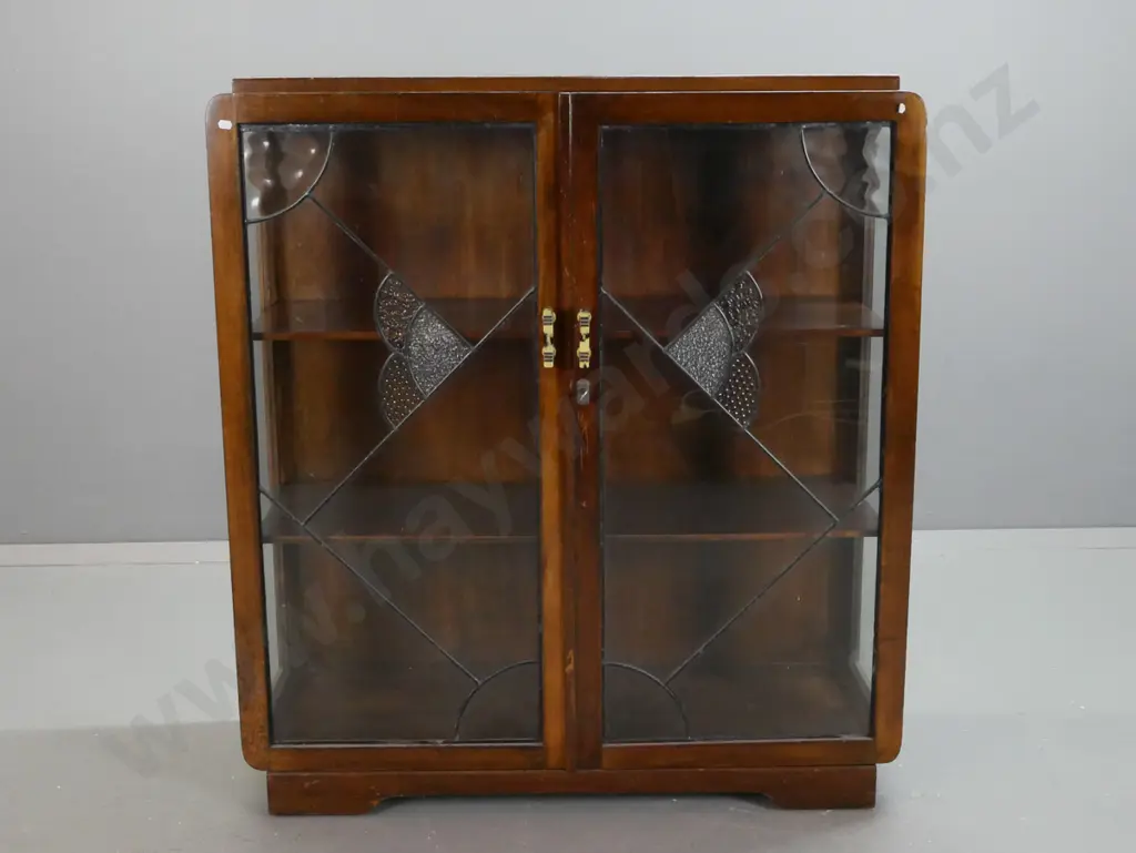 art deco beech display case with 2 leadlight doors, glazed sides, 2 shelves. Vintage plastic and chrome Image 1++