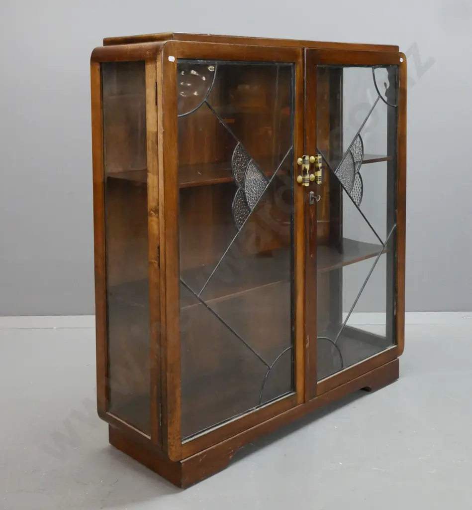art deco beech display case with 2 leadlight doors, glazed sides, 2 shelves. Vintage plastic and chrome Image 1++