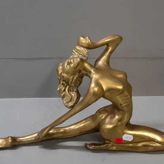 art deco style brass figure H-190 L-320