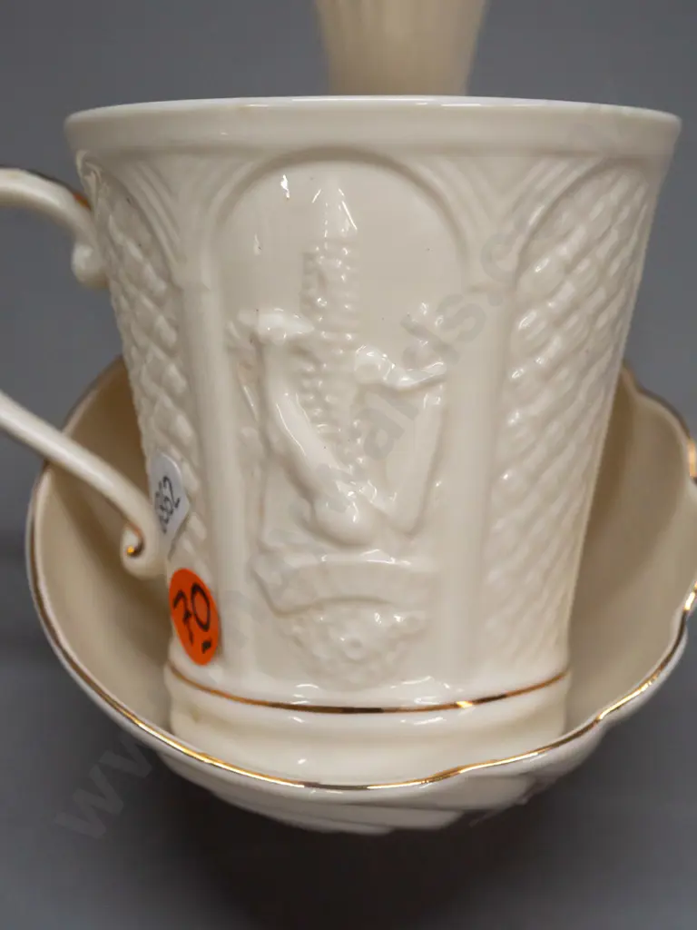 3 small pieces of Belleek pottery - mug and bowl with gilt decoration and a vase with woven texture H-110 Image 1++
