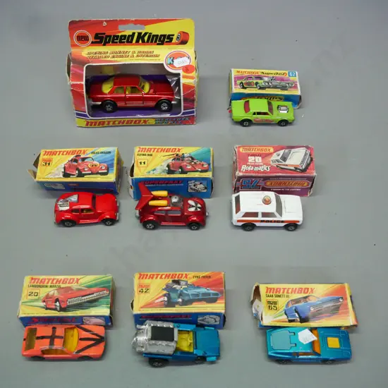 selection of 8 vintage Matchbox cars w/ original boxes, various conditions to toys & boxes