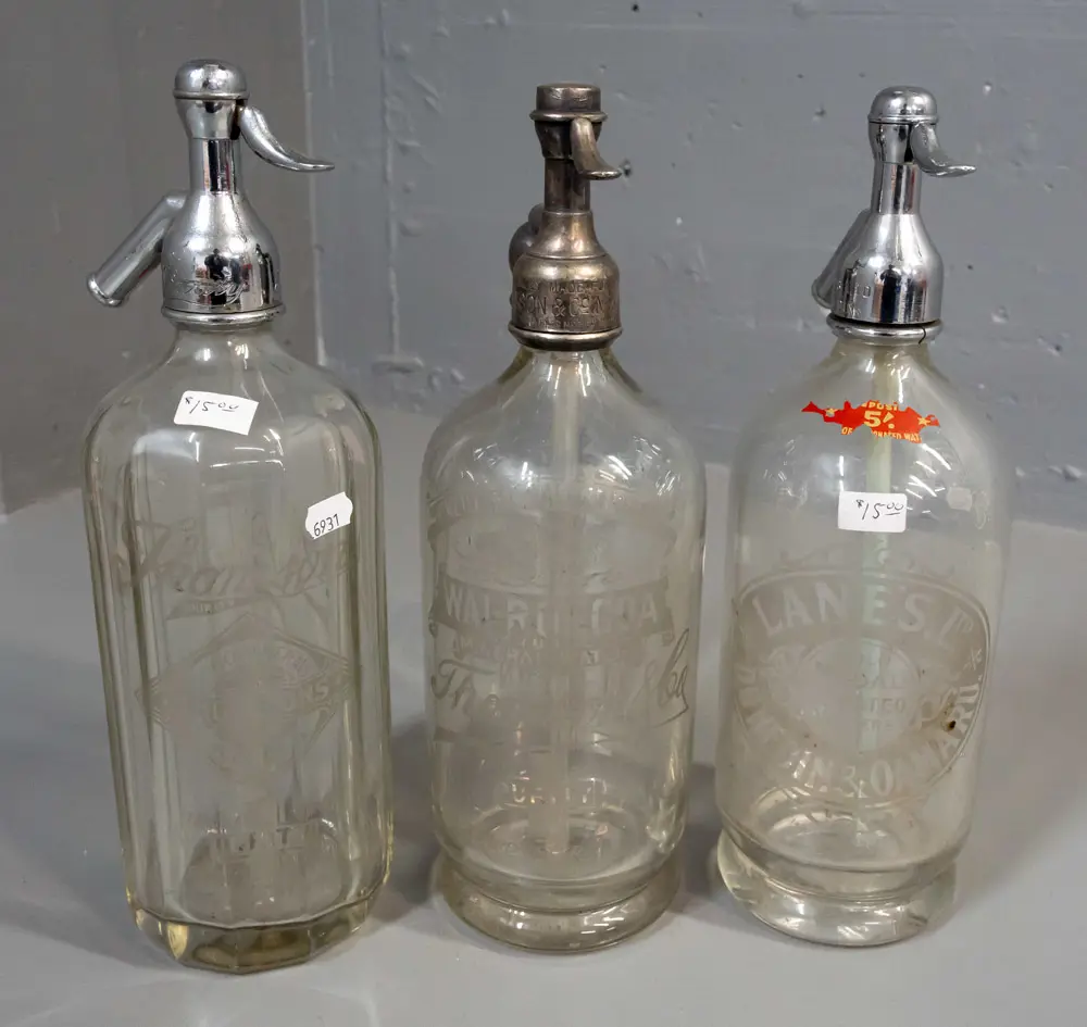 3 vintage Dunedin soda syphon bottles - Thomsons with fluted body, Thomsons Wairongoa and Lane's - all with correct taps Image 1++