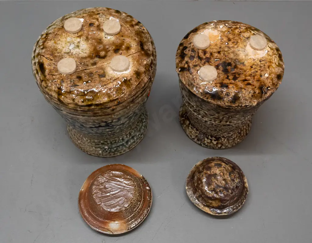 2 heavy rustic salt glazed New Zealand pottery lidded canisters, no maker's marks - larger one has small chip to top rim Image 1++