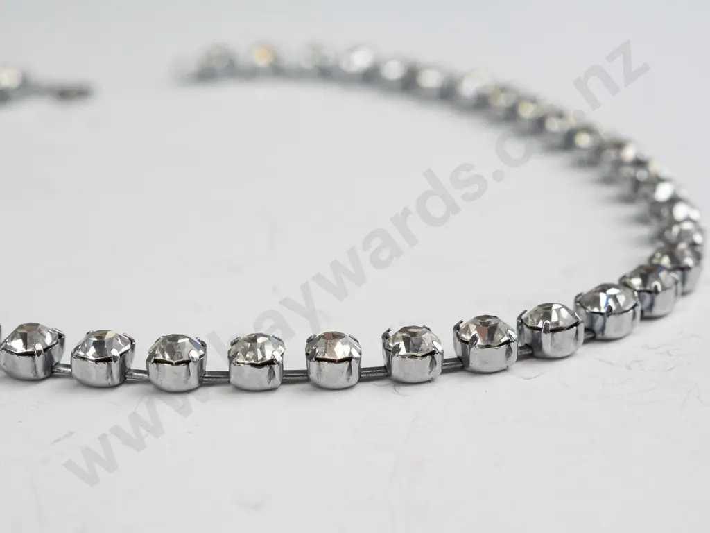 costume necklace Image 1++