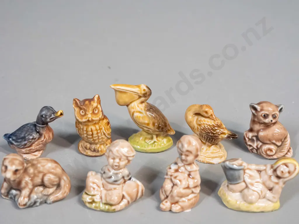9 assorted Wade whimsies, all marked Wade - ducks, owl, otter, pelican, one duck with small chip in base Image 1++