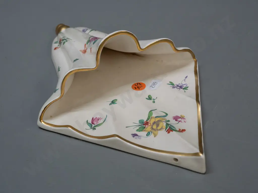 retro Clarice Cliff Newport Pottery wall pocket vase with fluted body, floral & gilt decoration - stamped from a 1770 Image 1++