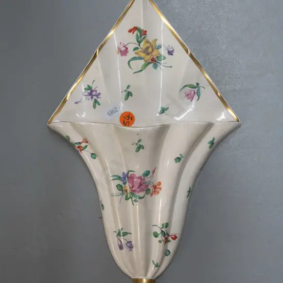 retro Clarice Cliff Newport Pottery wall pocket vase with fluted body, floral & gilt decoration - stamped from a 1770