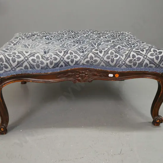 vintage mahogany seat with serpentine shape, cabriolet legs with carved knees, deep button floral blue upholstery. 3