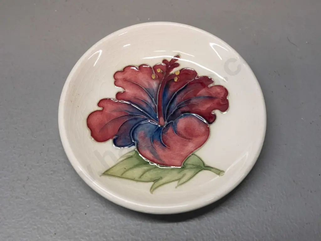 Moorcroft pin dish - some crazing - and a Royal Crown Derby posies jug with gilt decoration H-100 Image 1++