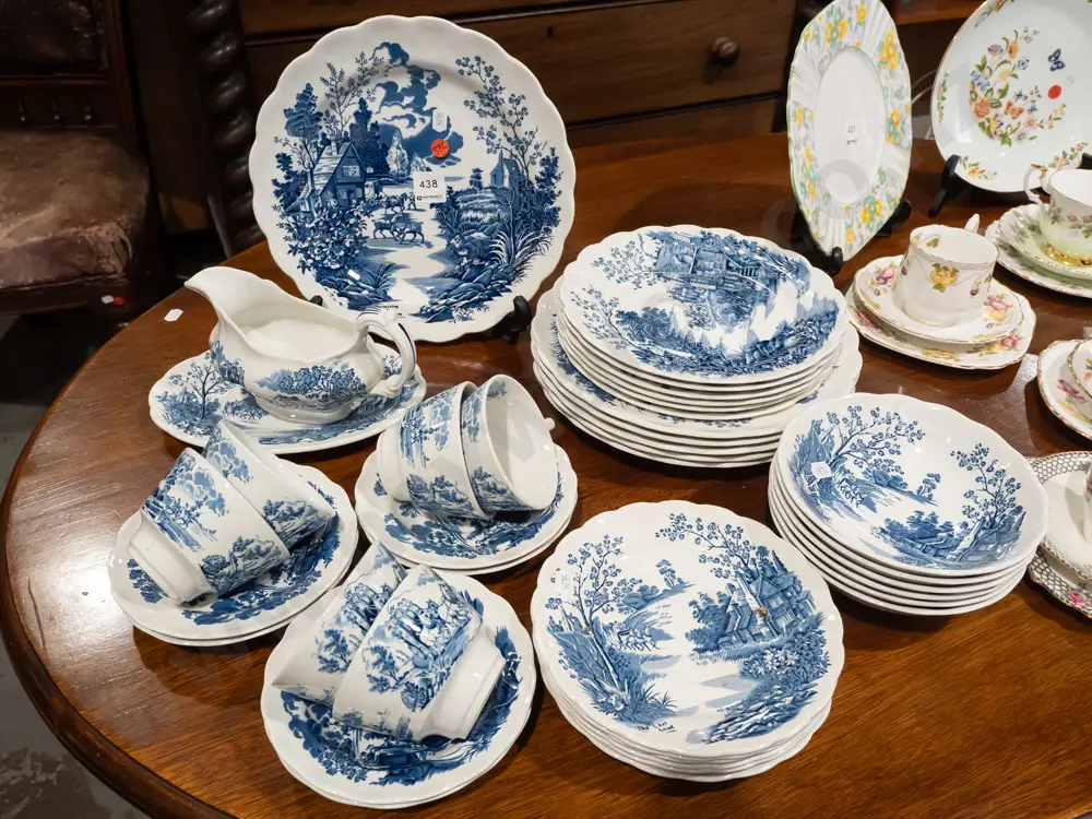 Ridgways blue & white assorted "Original Coaching Days" table ware 6 place with sauce boat - dinner plate D-250 Image 1++