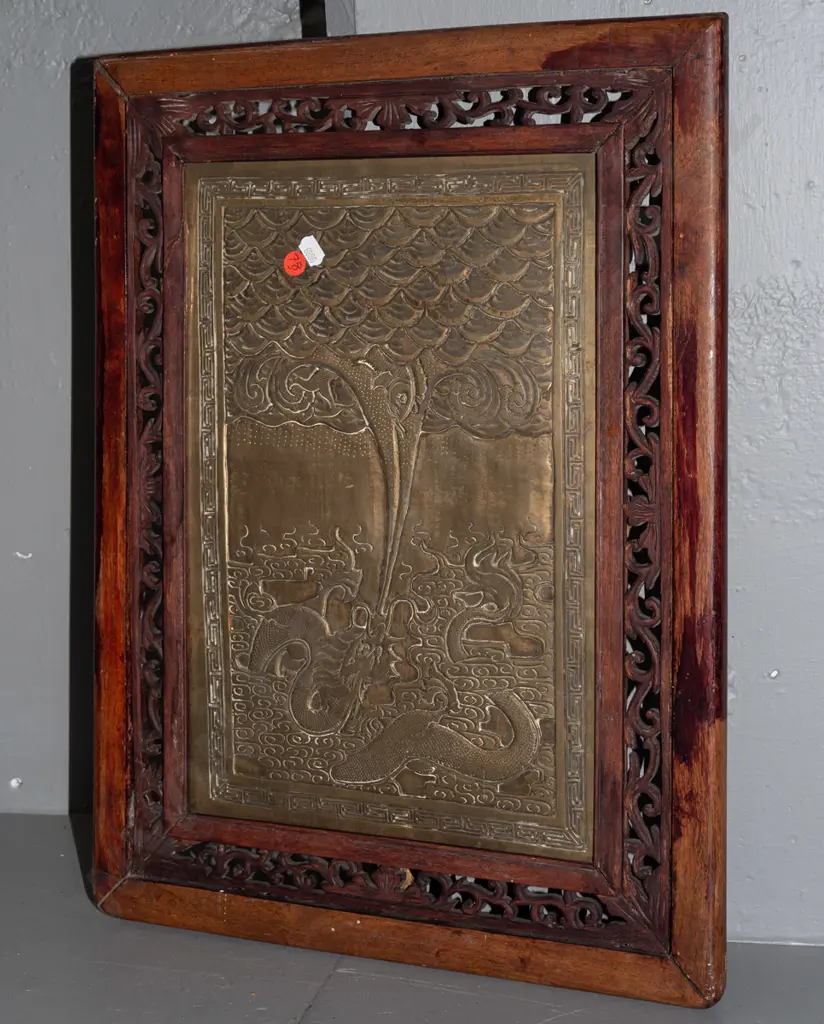 vintage Chinese cast and etched brass plaque with dragon and ocean fish motifs, in rosewood frame with pierced panels - Image 1++