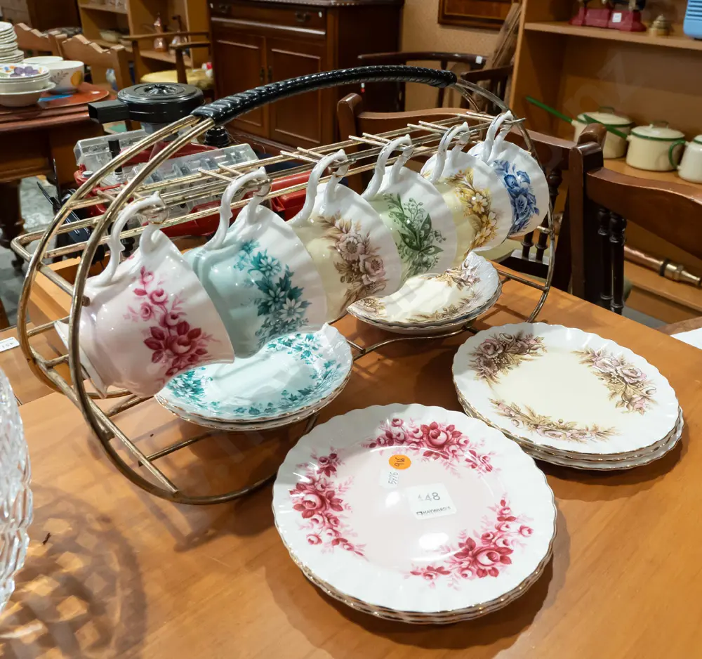 Royal Albert 'Melody' series trios 4x trios, 2x duos w/ wire rack. Wire rack H-230 L-430 Image 1++