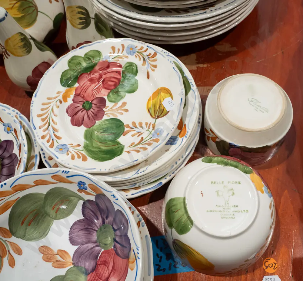 assorted SImspsons Belle Fiore and Crown Lynn Fleurette table ware - including teapot, varying shapes cups & saucers etc Image 1++