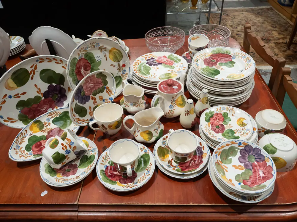 assorted SImspsons Belle Fiore and Crown Lynn Fleurette table ware - including teapot, varying shapes cups & saucers etc Image 1++