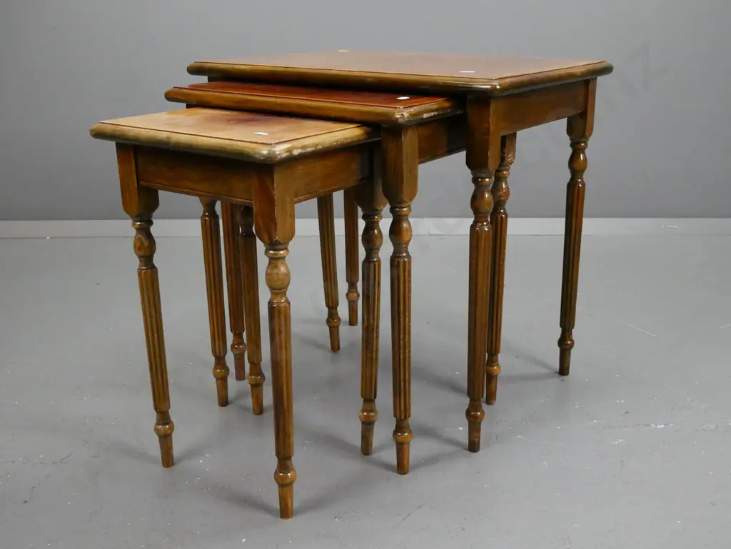 retro set of 3 mahogany & beech nesting tables with figured veneer and boxwood stringing in top, turned and fluted legs Image 1++