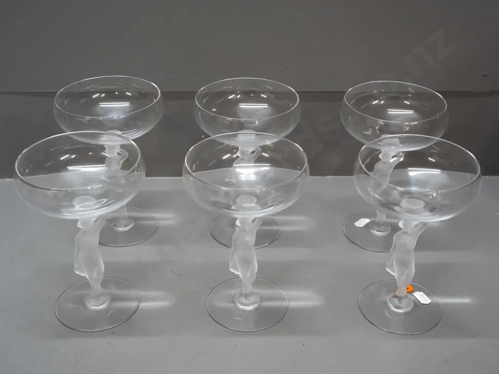 6 champagne floats with frosted moulded glass figural stems H-150 D-110 Image 1++
