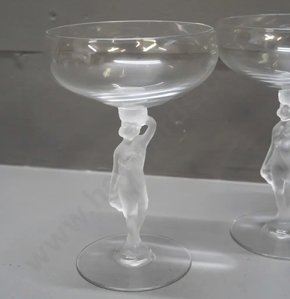 6 champagne floats with frosted moulded glass figural stems H-150 D-110 Image 1++