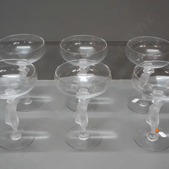 6 champagne floats with frosted moulded glass figural stems H-150 D-110