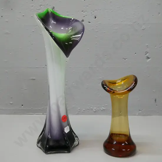 2x art glass: Jack in the pulpit vase w/ fluted stem amethyst green white, small amber bud vase. Larger H-300 D-130