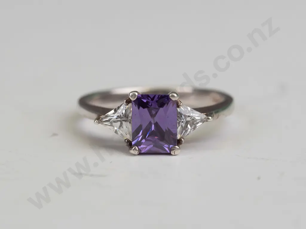 amethyst & cz dress ring stamped 925 size T Image 1++