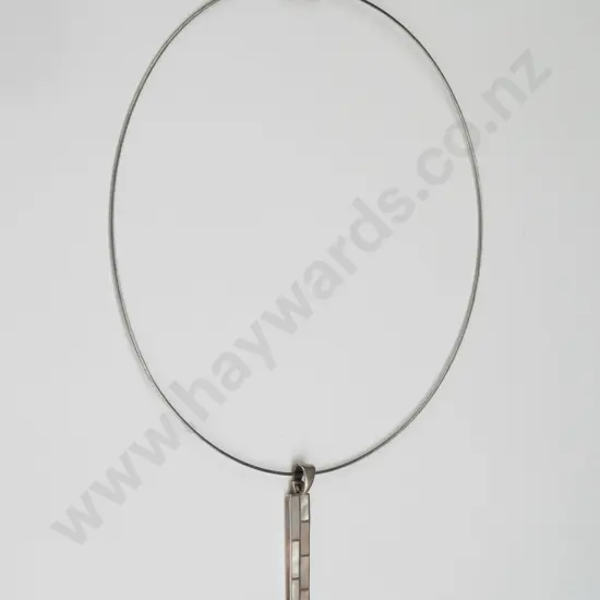 silver necklace with mother of pearl stamped 925