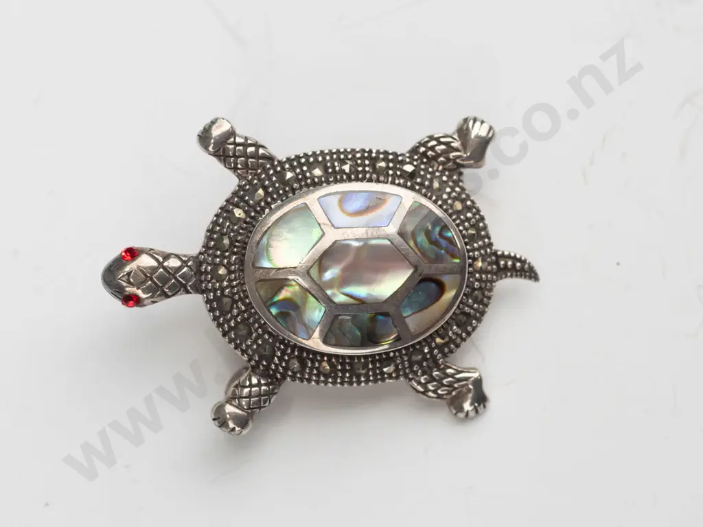 paua shell turtle brooch stamped 925 Image 1++