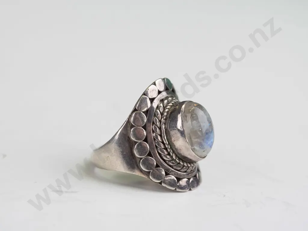 silver ring with milky stone stamped 925 size N/O Image 1++
