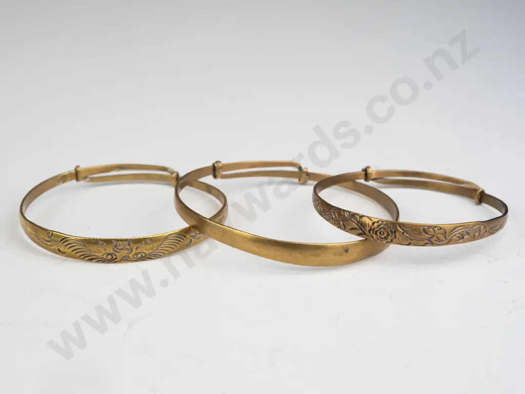 3 silver adjustable bangles stamped silver Image 1++