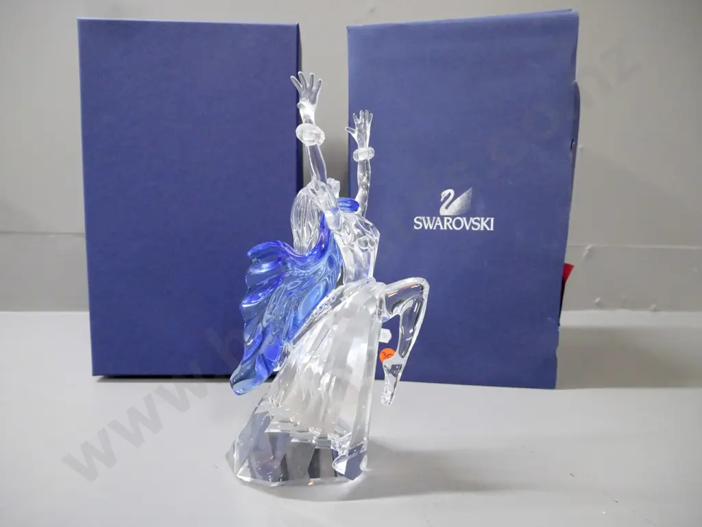 Swarovski "Magic of Dance" "Isadora" 2002; w/ original packaging. H-200 Image 1++