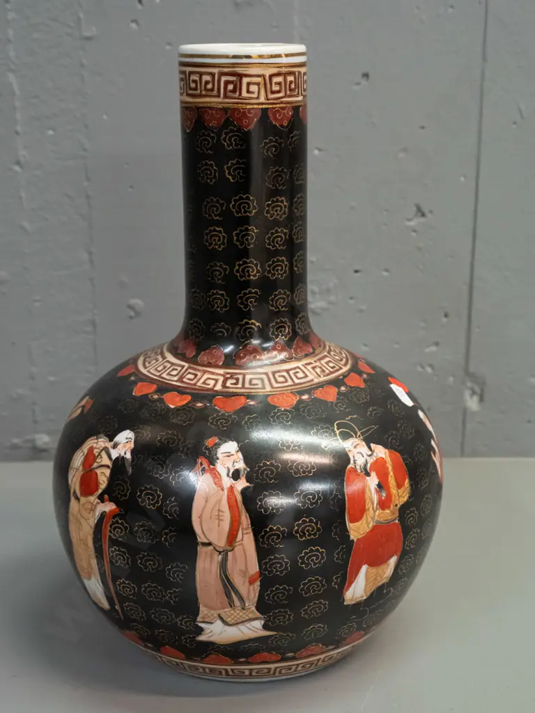 Chinese bottle vase with musician and scholar figures in black red and gilt - a few spots of glaze loss H-360 D-220 Image 1++