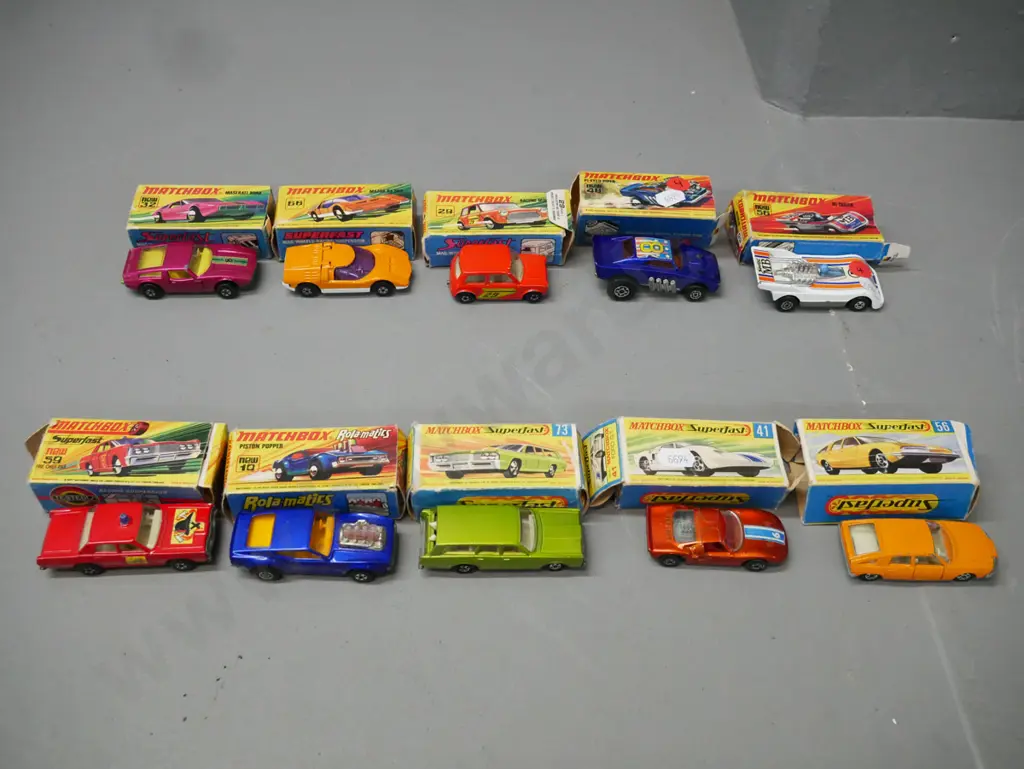 selection of 8 vintage Matchbox cars w/ original boxes, various conditions to toys & boxes Image 1++