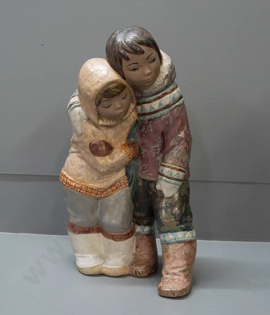 large LLadro figure of girl and boy in Inuit style outfits H-340 W-180 at base Image 1++