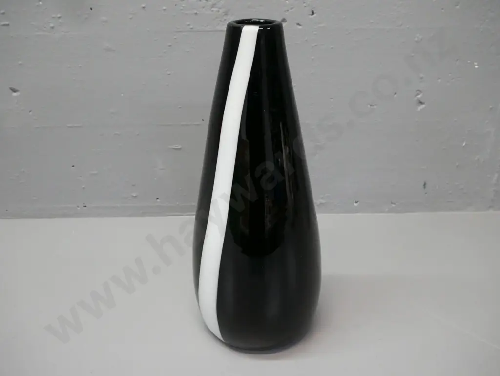 art glass vase blue-black body w/ white vertical stripe H-350 D-120 [minor scratching] Image 1++