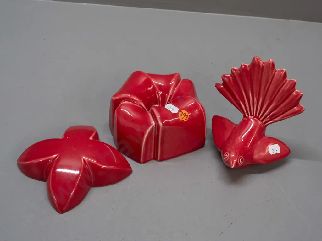 3 Bob Steiner studio pottery ornaments - fantail, flower bud and 4-point star shaped piece. Image 1++