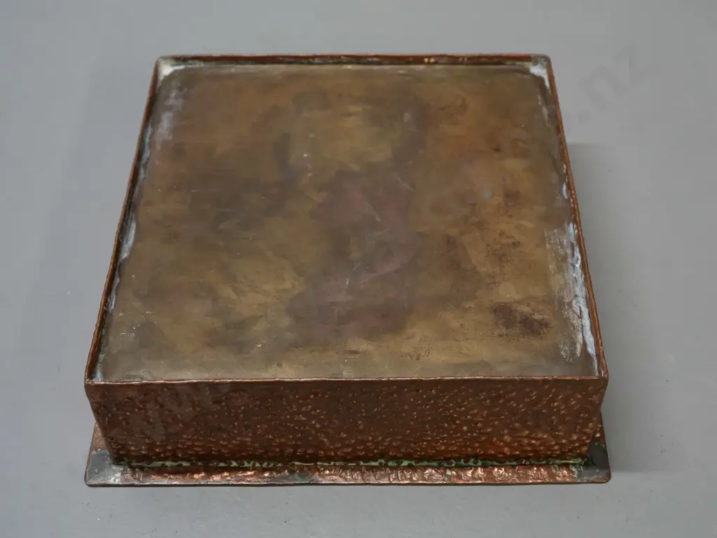 vintage hammered copper square planter trough with folded rim H-65 230 x 230. Image 1++