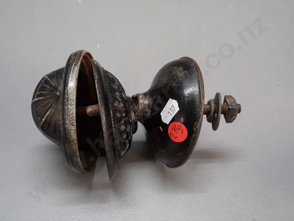 vintage heavy cast metal centre door knob with helmeted knight's face, marked USA - diameter 90 Image 1++
