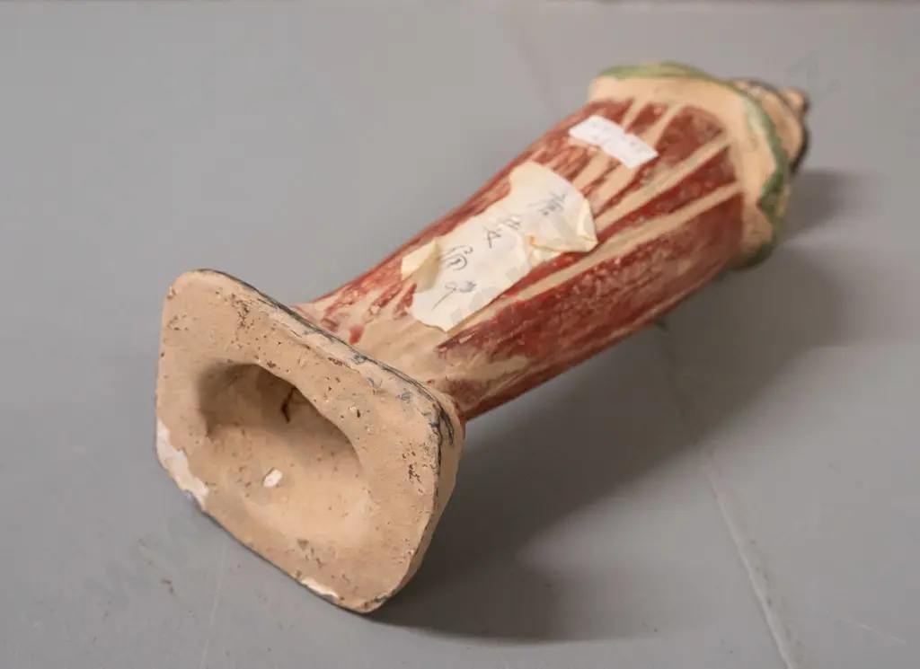 Chinese tri-colour glaze clay pottery figure - reproduction of Tang Dynasty style, has paper labels stuck to front H-250 Image 1++