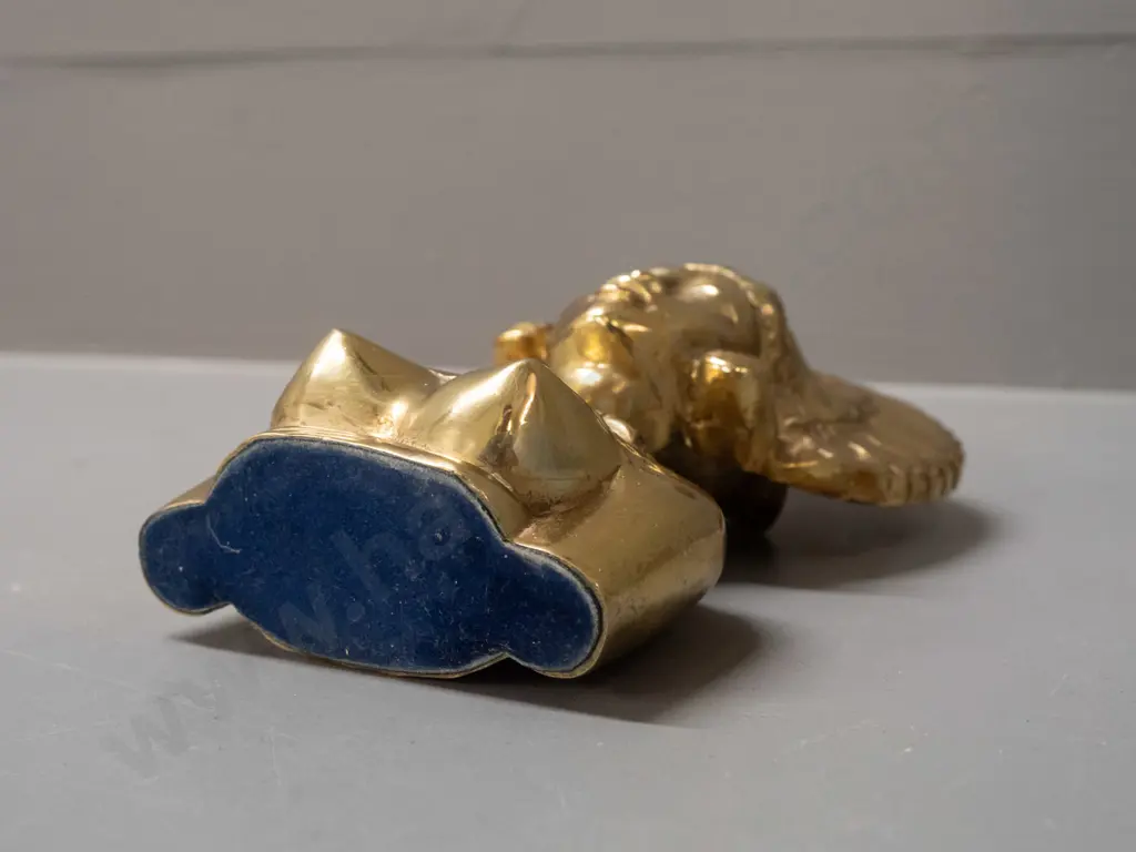 polished heavy solid cast brass Thai style bust of a woman - some pitting overall H-160 W-90 Image 1++