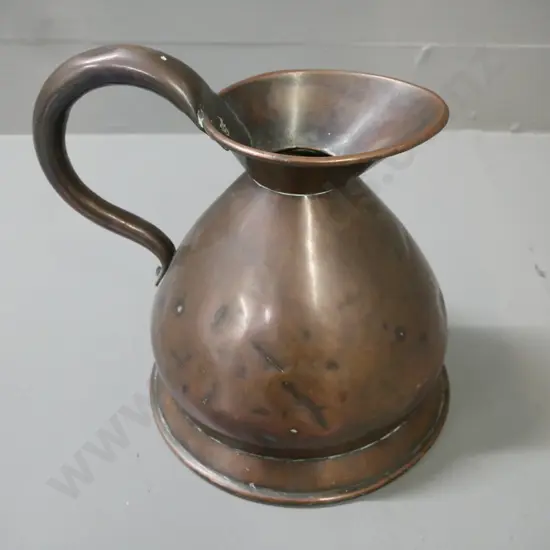 Victorian copper haystack imperial half-gallon measuring jug "VR" & shield stamp to inner rim H-230 D-210