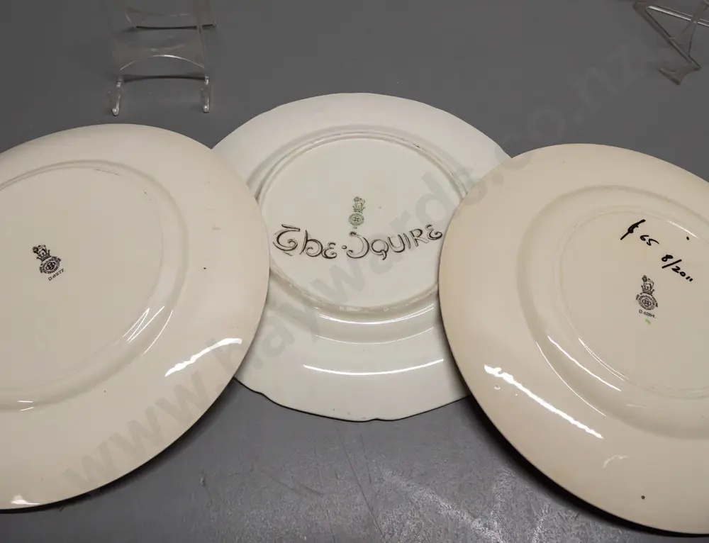 3 Royal Doulton "Professionals" series cabinet plates - Jester, Squire x2 in 2 different styles, D-270 Image 1++