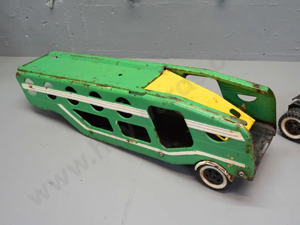 vintage tin toy car transporter truck and trailer, wheels marked Tonka - overall paint wear, corrosion, denting, small Image 1++