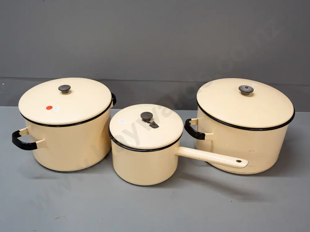 3 Kockum Sweden cream and black enamel ware pots with maker's marks under lid - larger H-170 L-240 Image 1++