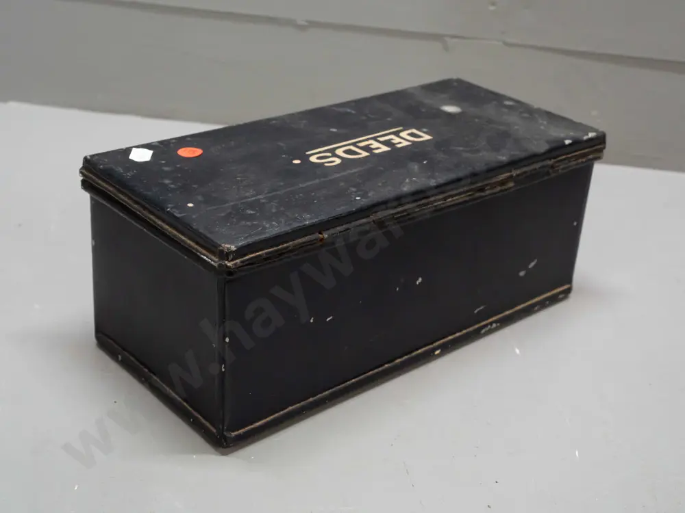 vintage metal deed box with lock and key - lock works but doesn't latch properly, top slightly bent H-125 W-320 D-140 Image 1++