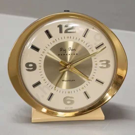 Westclox Big Ben Repeater alarm clock with brass finish and enamel metal case, plastic base - marked Scotland on face