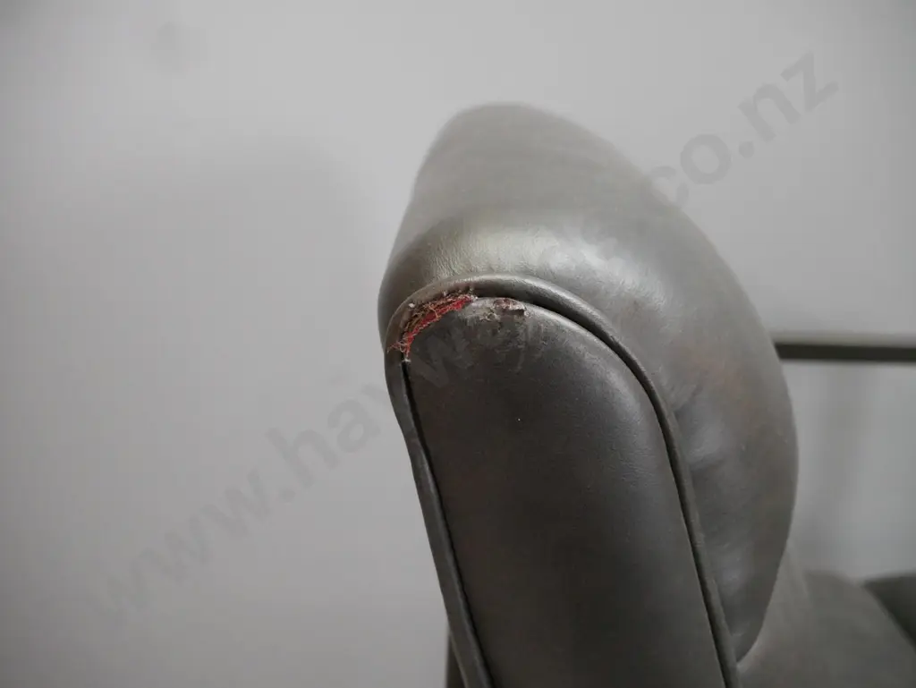 contemporary Thomas Bina design leather upholstered metal framed chair, made for Rochdale Spears Co Ltd, marked Made in Image 1++
