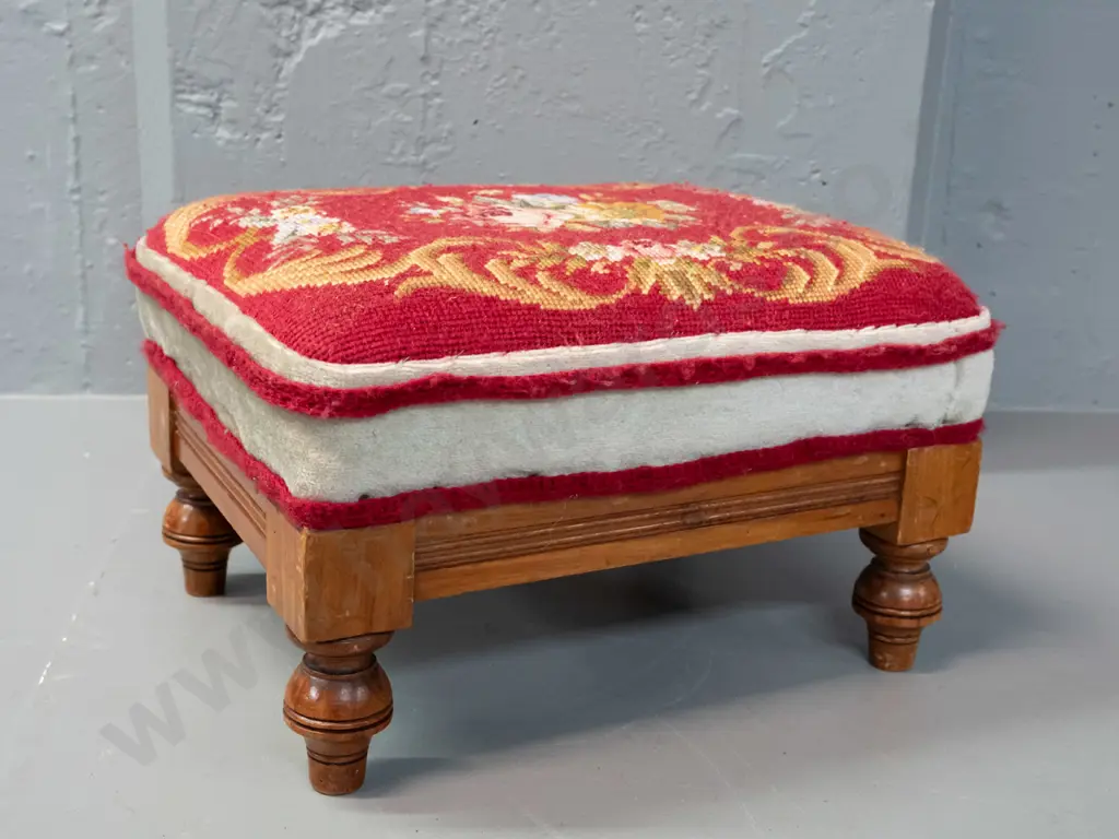 Edwardian rimu foot-stool with turned feet - chip to one foot, sporadic borer, some wear to needlework upholstery H-200 Image 1++