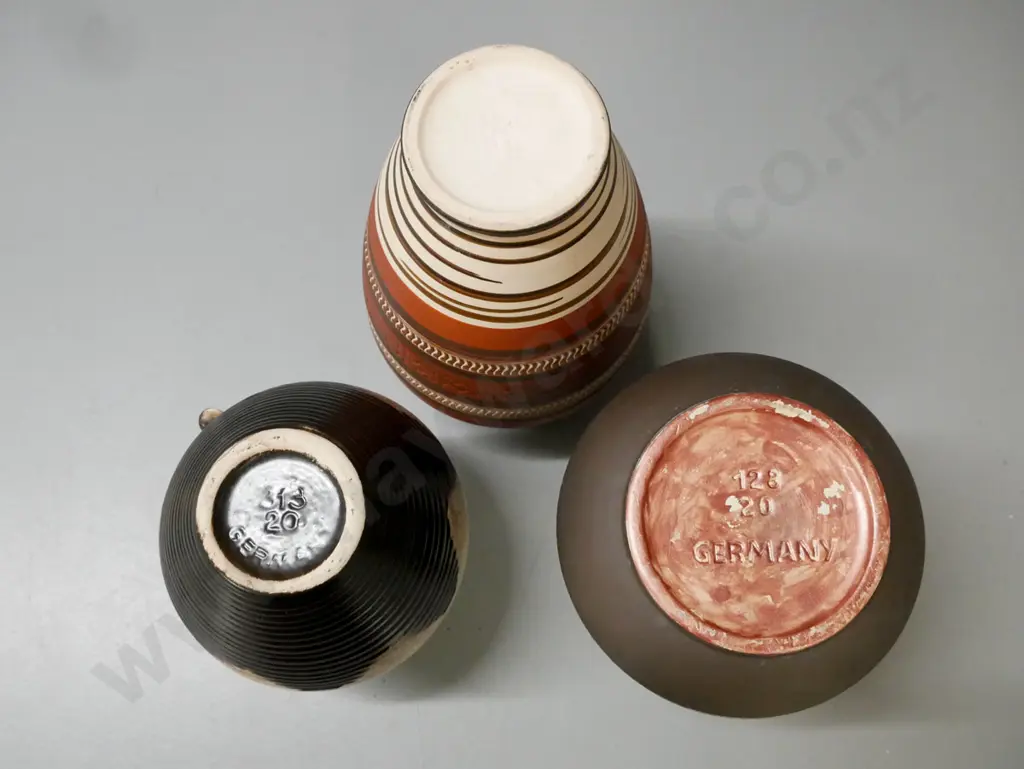 3x German pottery vases, largest H -260 W-150 [fretting to top rim of one] Image 1++