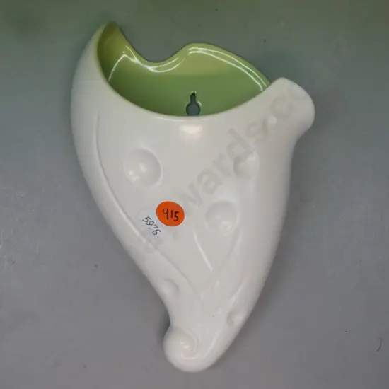 Royal Norfolk Waveney pottery wall-pocket/wall-vase H-170