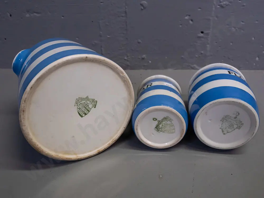 3 pieces T&G Green blue & white Cornish ware - large jug H-130 W-170, flour & sugar shakers Image 1++